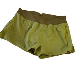 Women's XXL Nike Green Dri-Fit Lined Running Run Shorts NWT